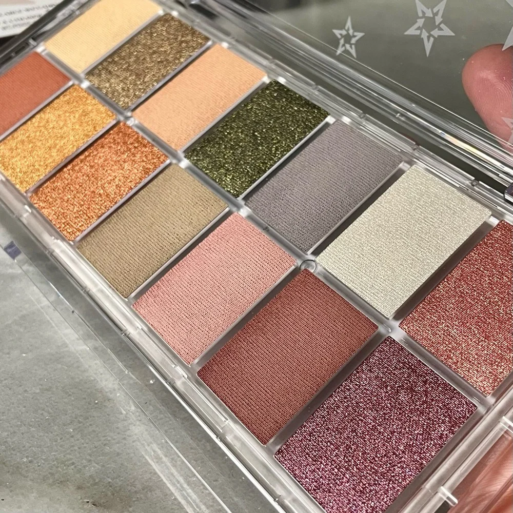 KVD Planet Fanatic Fully Recyclable Eye Palette
